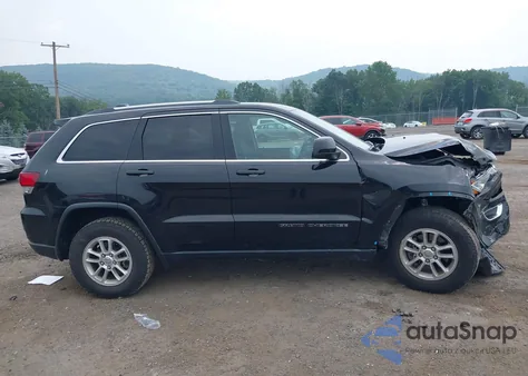 2020 Jeep Grand Cherokee Laredo E 4X4 z USA, uszkodzony, nr VIN 1C4RJFAG9LC413847